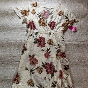 Love Delirious Maternity Floral Maxi Dress Cream Pink Brown Sz M NWT (No Sash)